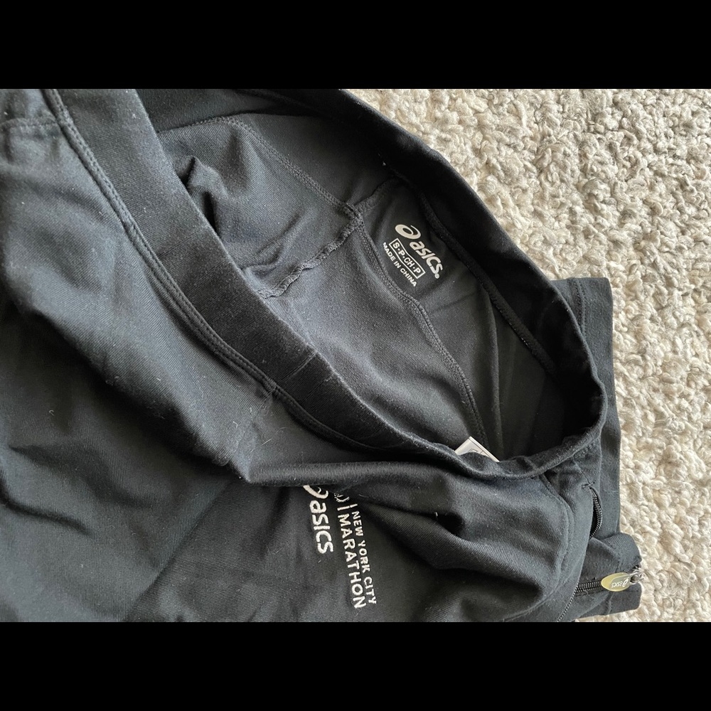 Asics NYC Marathon Running Pants - Picture 2 of 6